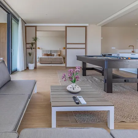 Brand New Design With Sea View Villa
