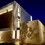 Brand New Design With Heated Pool And Sea View *