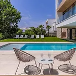 Brand New Design With Heated Pool And Sea View Villa