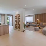 Brand New Design With Heated Pool And Sea View Pomer