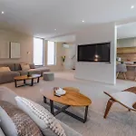 Villa Brand New Design With Heated Pool And Sea View *