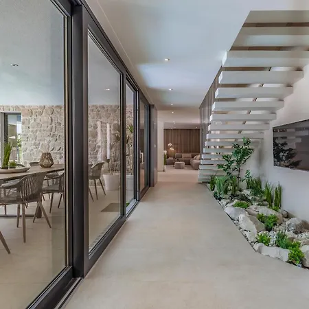 Brand New Design With Heated Pool And Sea View * Pomer
